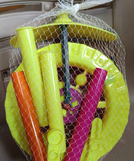 Kids toy with single wheel and light-up feature