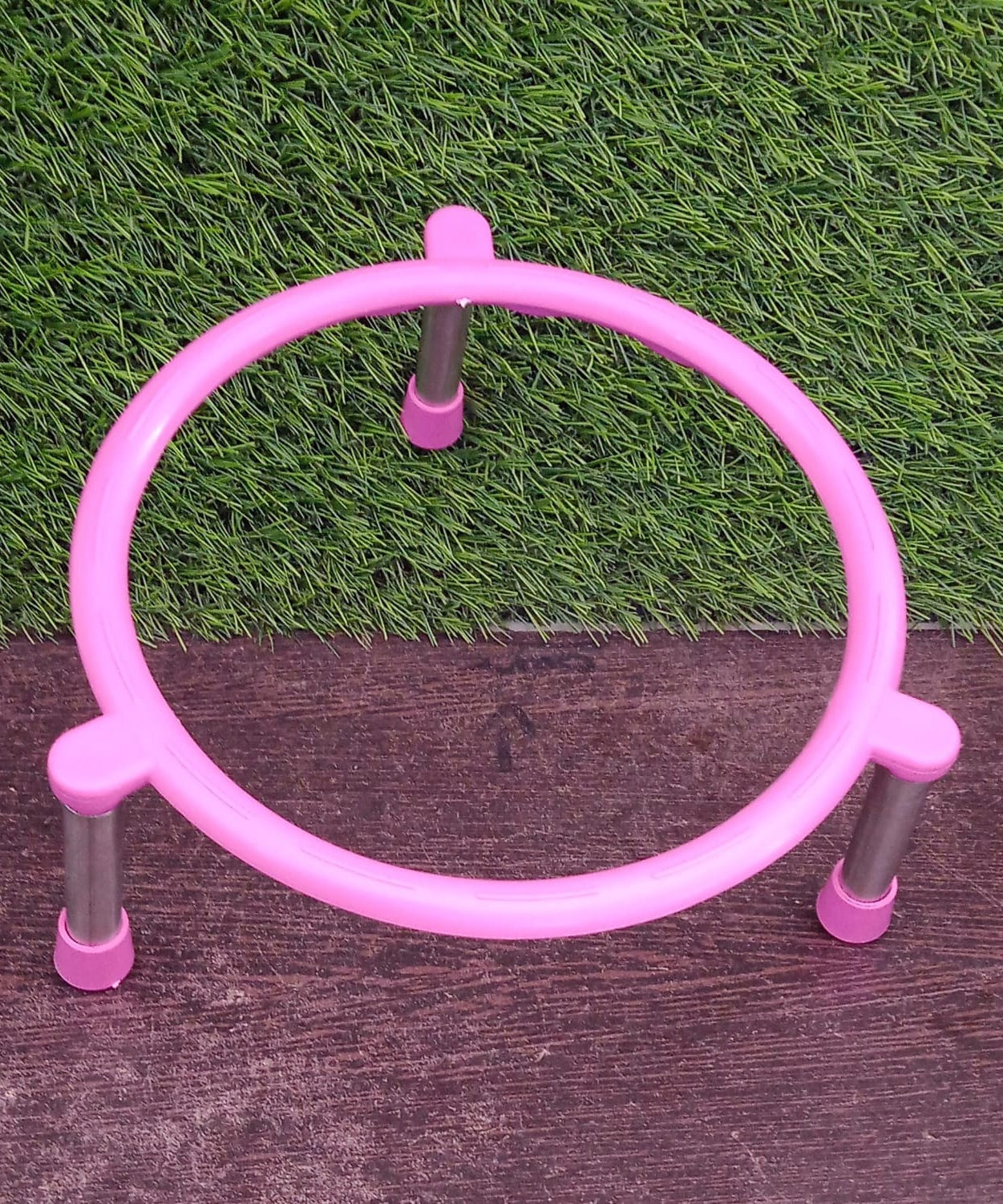 Single ring matka stand in stainless steel