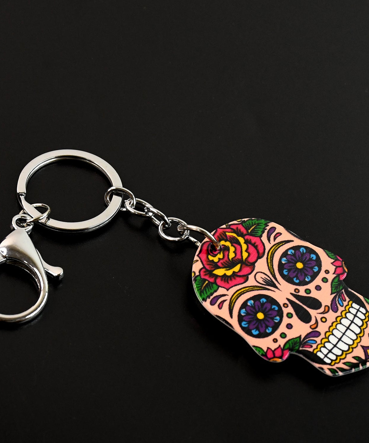 Trendy Designer Assorted Keychains (Mix Design / 1 Pc)