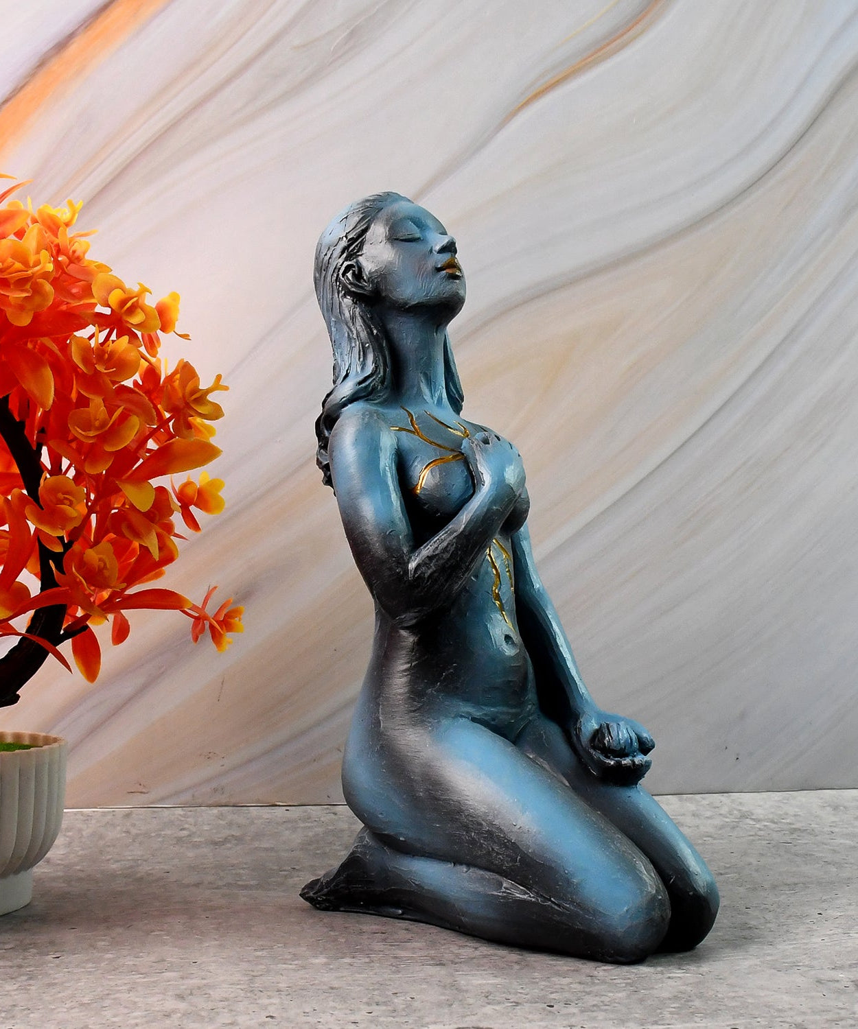 Kneeling Female Resin Statue