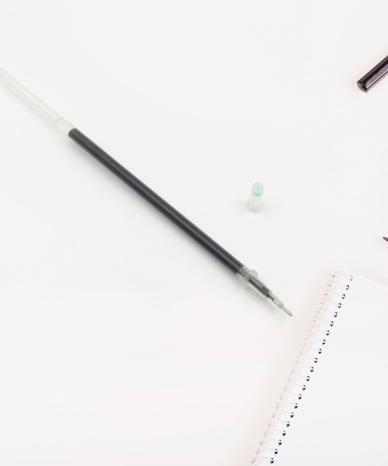 Black Pen Refill All Round Ball Pen Refill Smooth Writing Pen Refill all Pen Suitable (1 Pc)