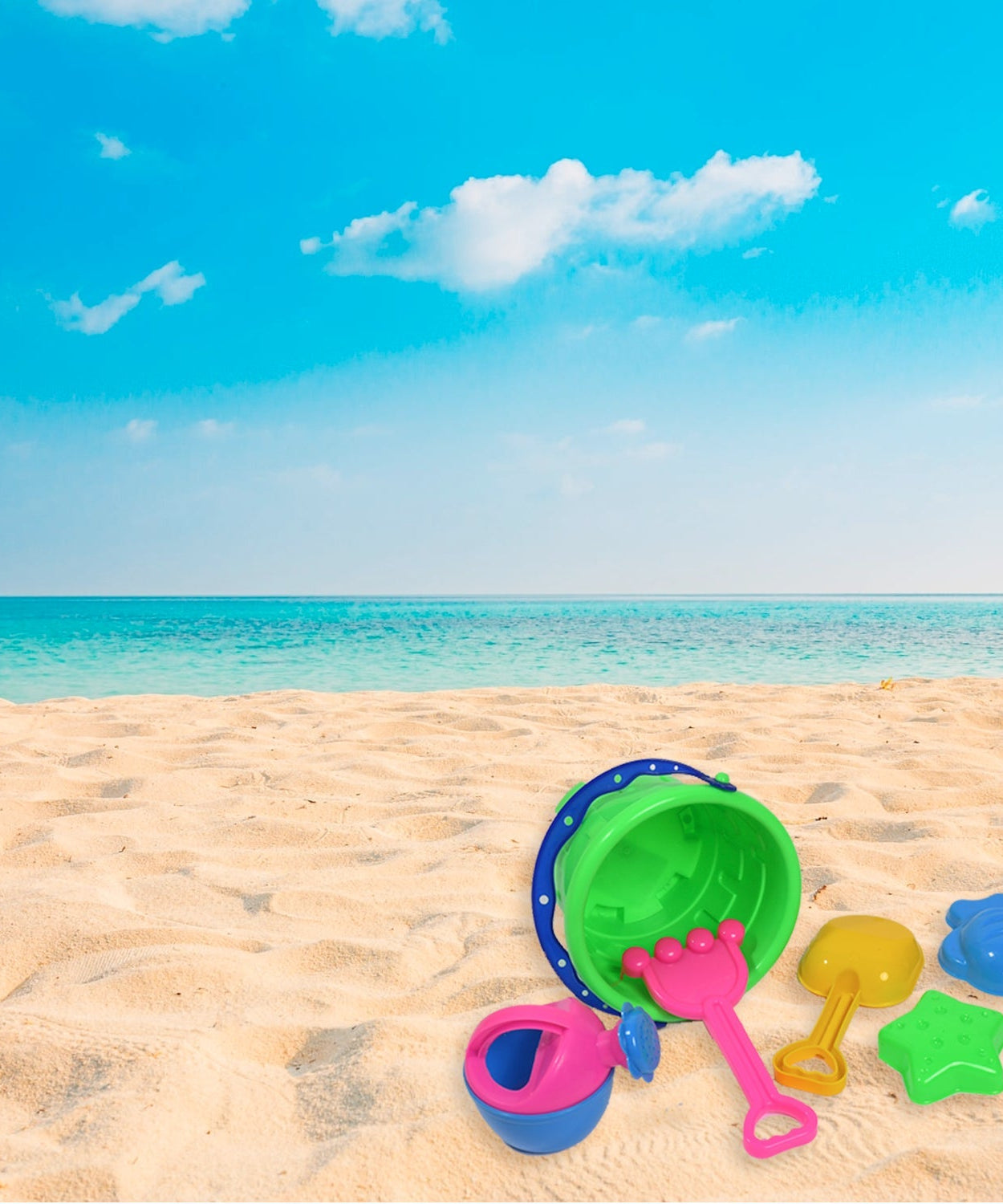 Sandcastle building toy set with bucket and tools